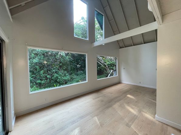 216 Door Of Faith Rd