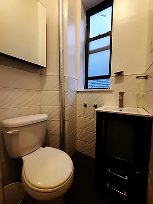 Rented by BRICK & GALO REALTY CORP | media 6