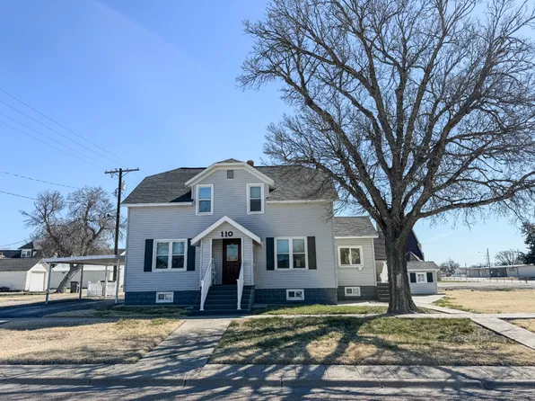 110 N Ash St, Stockton, KS 67669