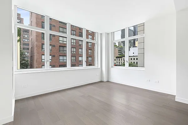 Sold by Compass | media 5