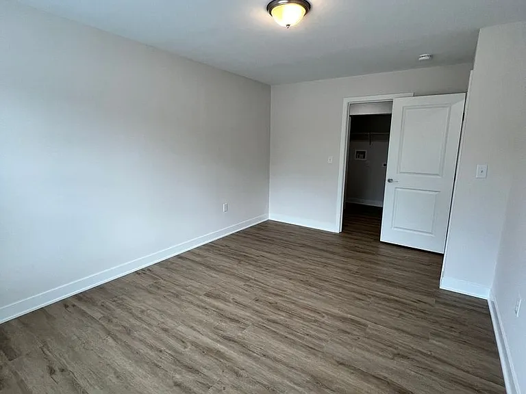 4238 Kugler Mill Rd — Photo 25