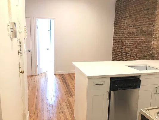 Rented by Sky Management | media 22