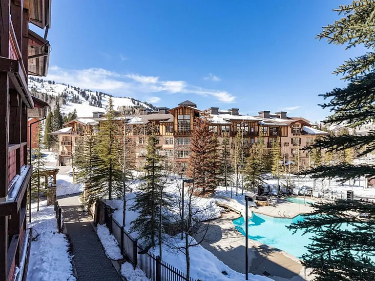 E Big Cottonwood Canyon Rd — Photo 22