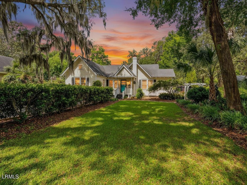 1st image of 510 Ribaut Road