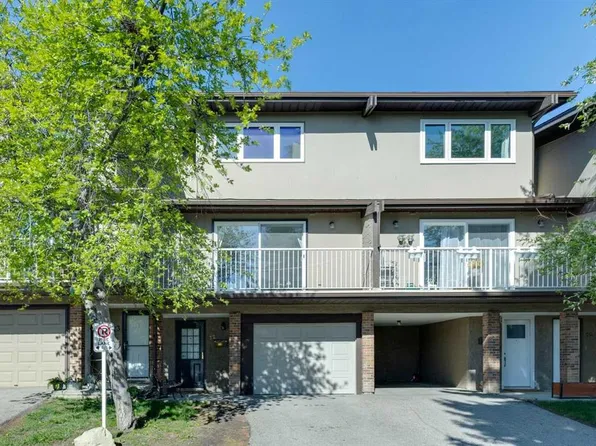 1055 E 72nd Ave NW #72, Calgary, AB T2K 5S4