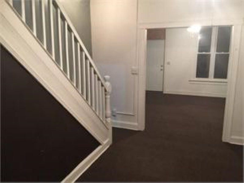 2nd image of 1606 E 28th St