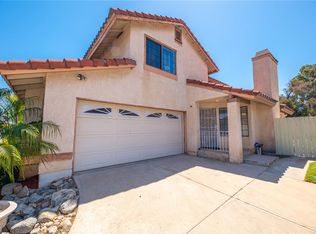 2324 Fan Palm Dr, Corona, CA 92879