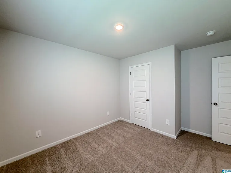 128 Challenger Way — Photo 32