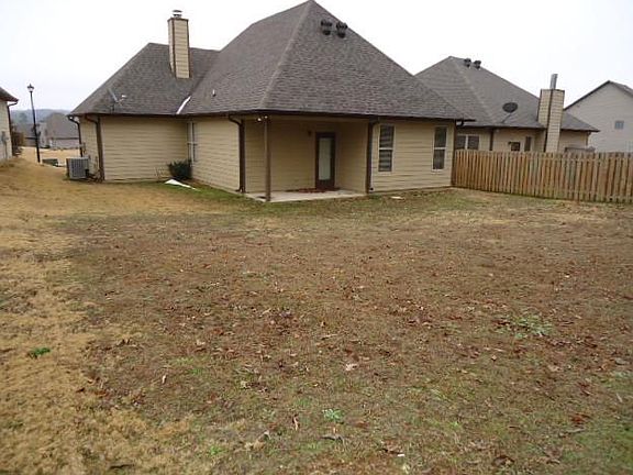 5th image of 1244 Washington Dr