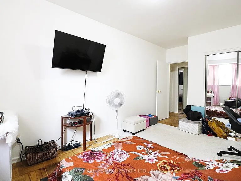 1751 Victoria Park Ave #308 — Photo 21