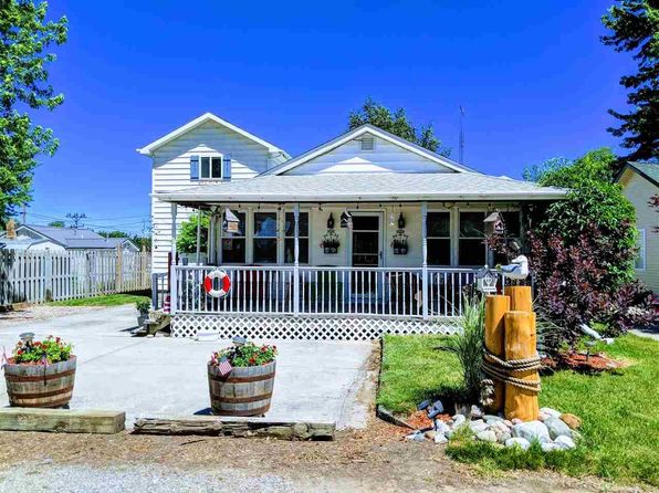 7763 Eden Ct Lexington Mi 48450 Zillow