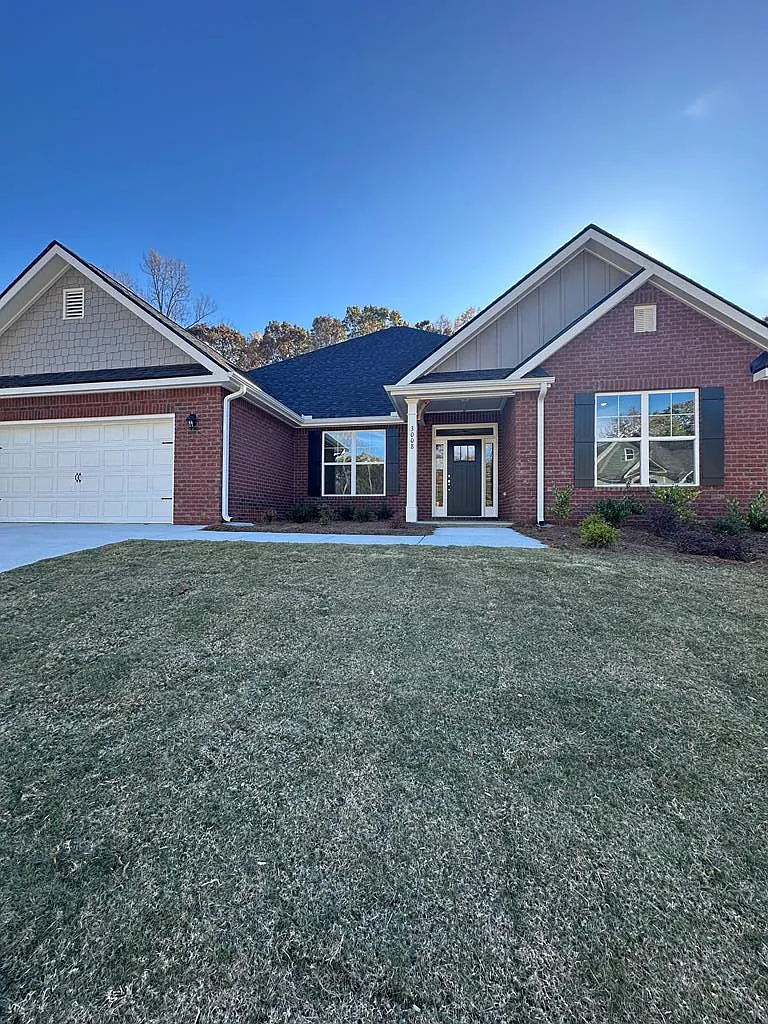 3008 Fairway Dr photo 1