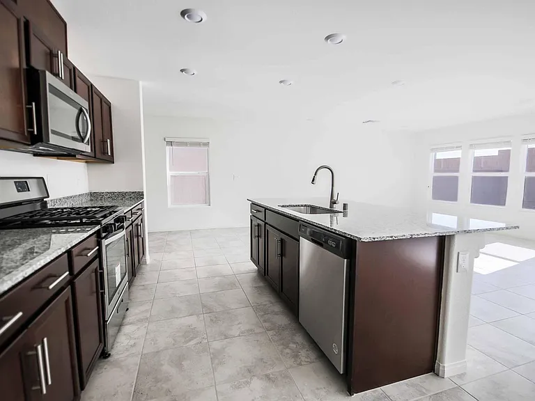 7087 Baza Ave — Photo 7