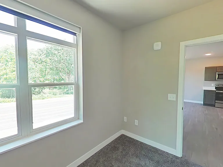 Beaverbrook Apartments — Photo 41