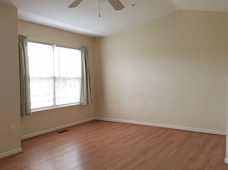 5208 Duke Ct — Photo 20