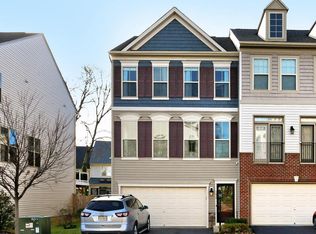 1435 Occoquan Heights Ct, Occoquan, VA 22125