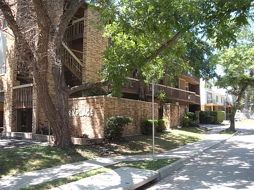 612 Park Pl Photo 1