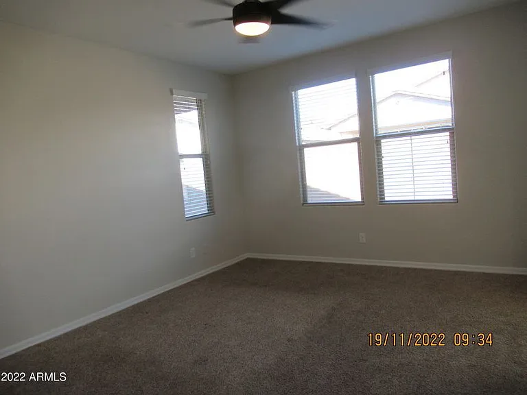 8530 W Flynn Ln — Photo 15