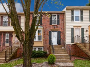 8 Capps Ct, Gaithersburg, MD 20878