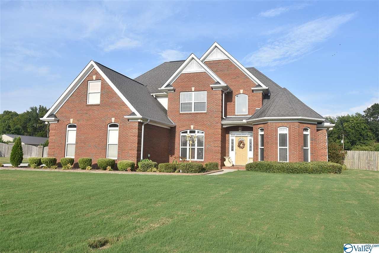 230 Braxton Ct, Decatur, AL 35603 Zillow