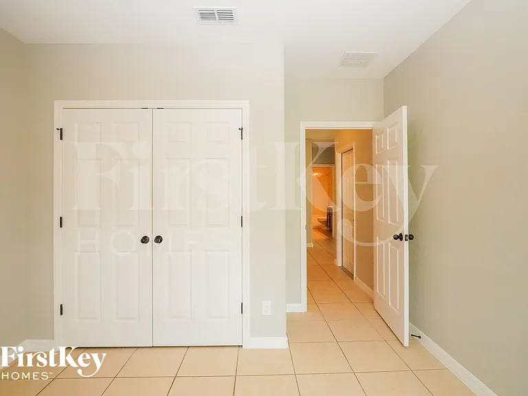 3734 Briarwood Estates Cir — Photo 15