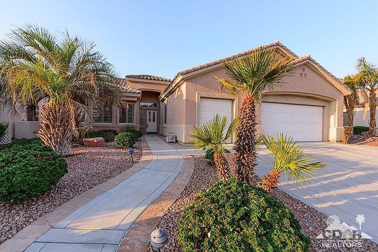 1st image of 78295 Silverleaf Ct