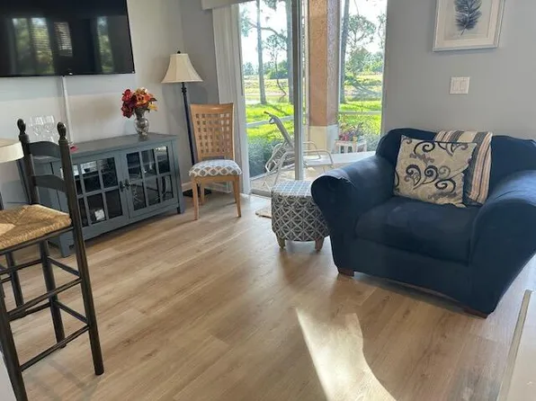 8292 Mulligan Cir Unit A, Pt Saint Lucie, FL 34986