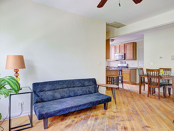 4th image of 4360 W Wilson Ave #2