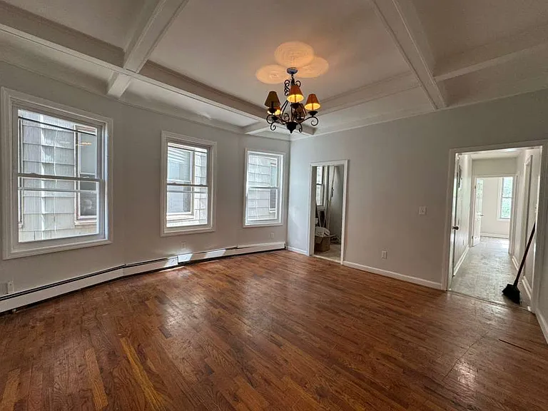 140 Johnson Ave #1 — Photo 2