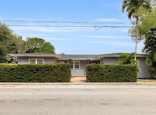 643-645 NE 149th St, Miami, FL 33161