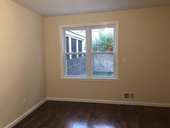 4th image of 69 Lewiston St Fl 1ST