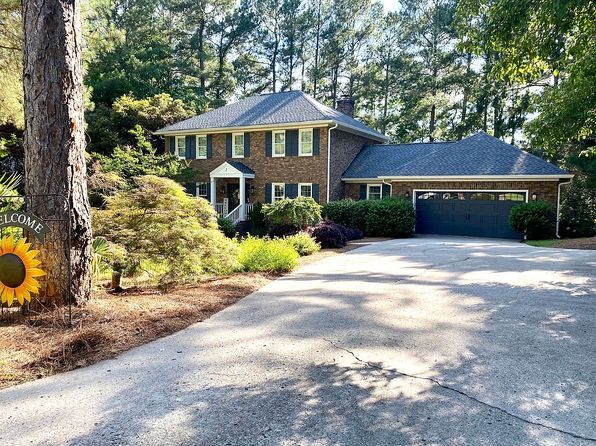 2 Pine Needle Cir