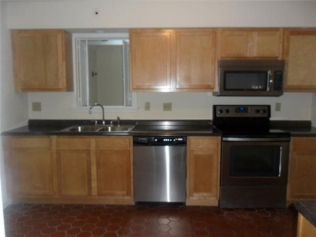 2nd image of 19 Prospect Rdg APT 34