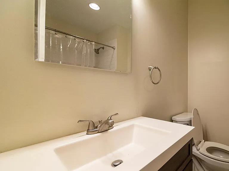 2027 Walnut St — Photo 3