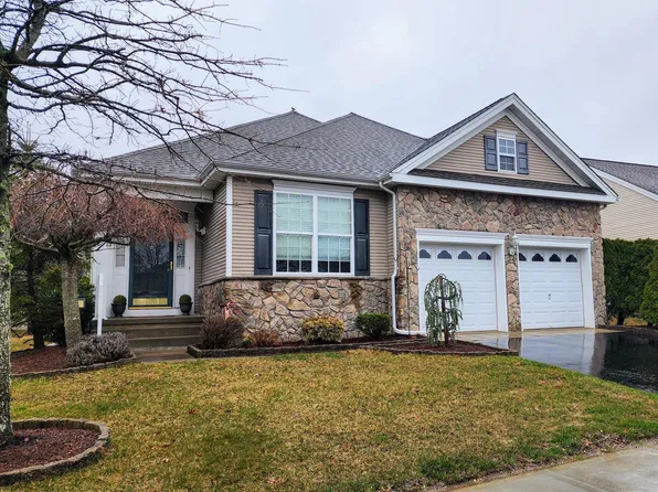 23 Lily Pond Ln, Barnegat, NJ 08005