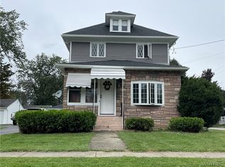47 W Drullard Ave, Lancaster, NY 14086