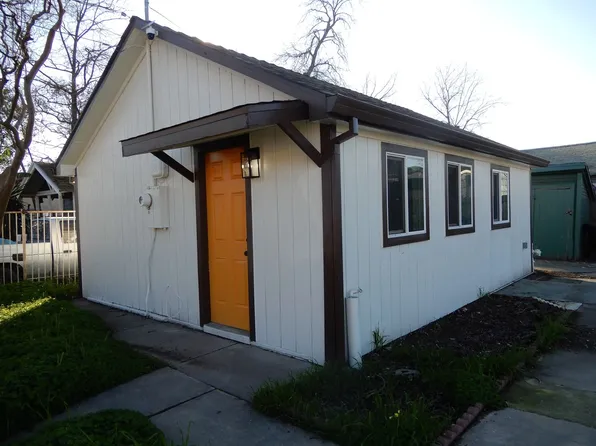 4820 Parker Ave, Sacramento, CA 95820
