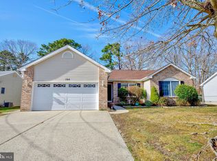 164 Neptune Dr, Manahawkin, NJ 08050