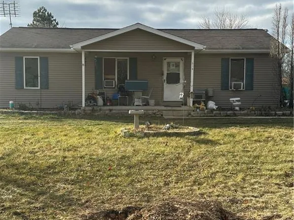614 S Gorham St, Fayette, OH 43521