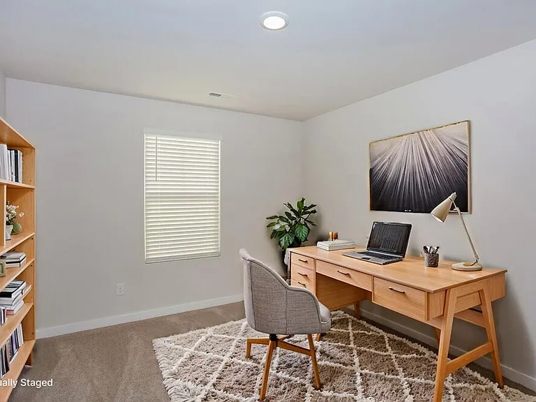 2512 Switchgrass Ct — Photo 15