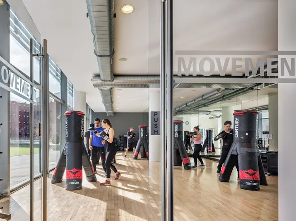 550 West 54th Street image 16 of 27