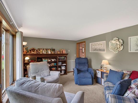 4th image of 3141 REVERE ROAD