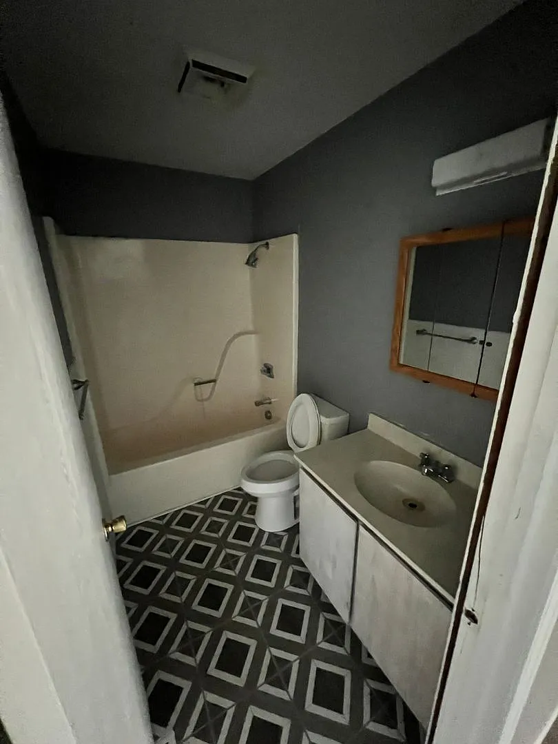 Dogwood Manor, LLC — Photo 4