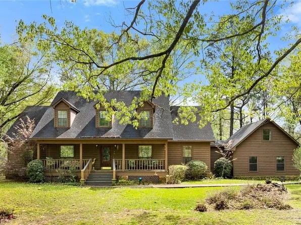 3425 Poe Rd S, Chunchula, AL 36521