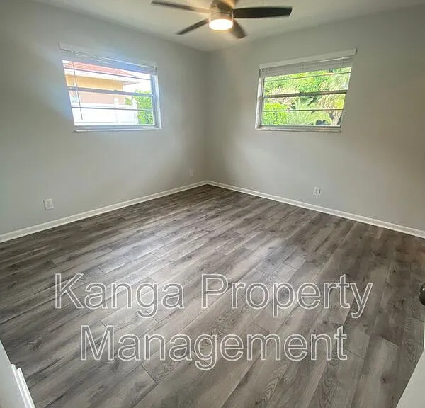 1317 Willow Rd — Photo 12