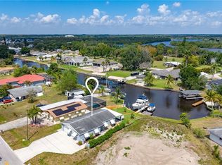 12617 Davis Blvd, Fort Myers, FL 33905