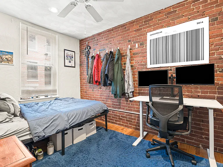 178 Salem St #1 — Photo 6