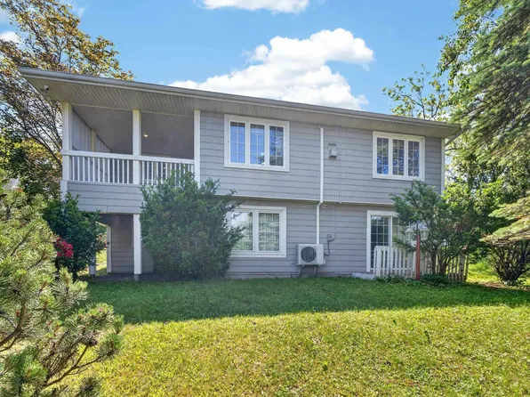 28 Old Kings Rd, Sydney, NS B1S 2B5