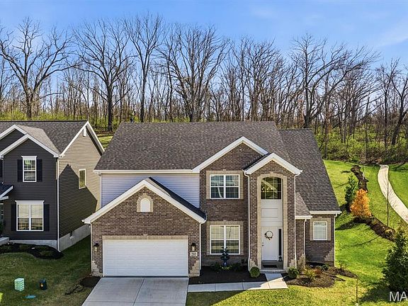 2nd image of 280 Arbors At Bridle Path