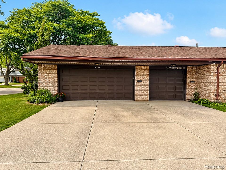 1st image of 11797 Meadow Lane Dr